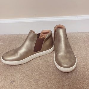 High Top Coconuts by Matisse Gold Sneakers, Used